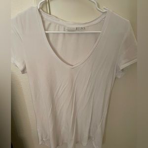 Babaton V-neck T-shirt -white size L